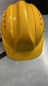 STG HELMET YELLOW RACHET