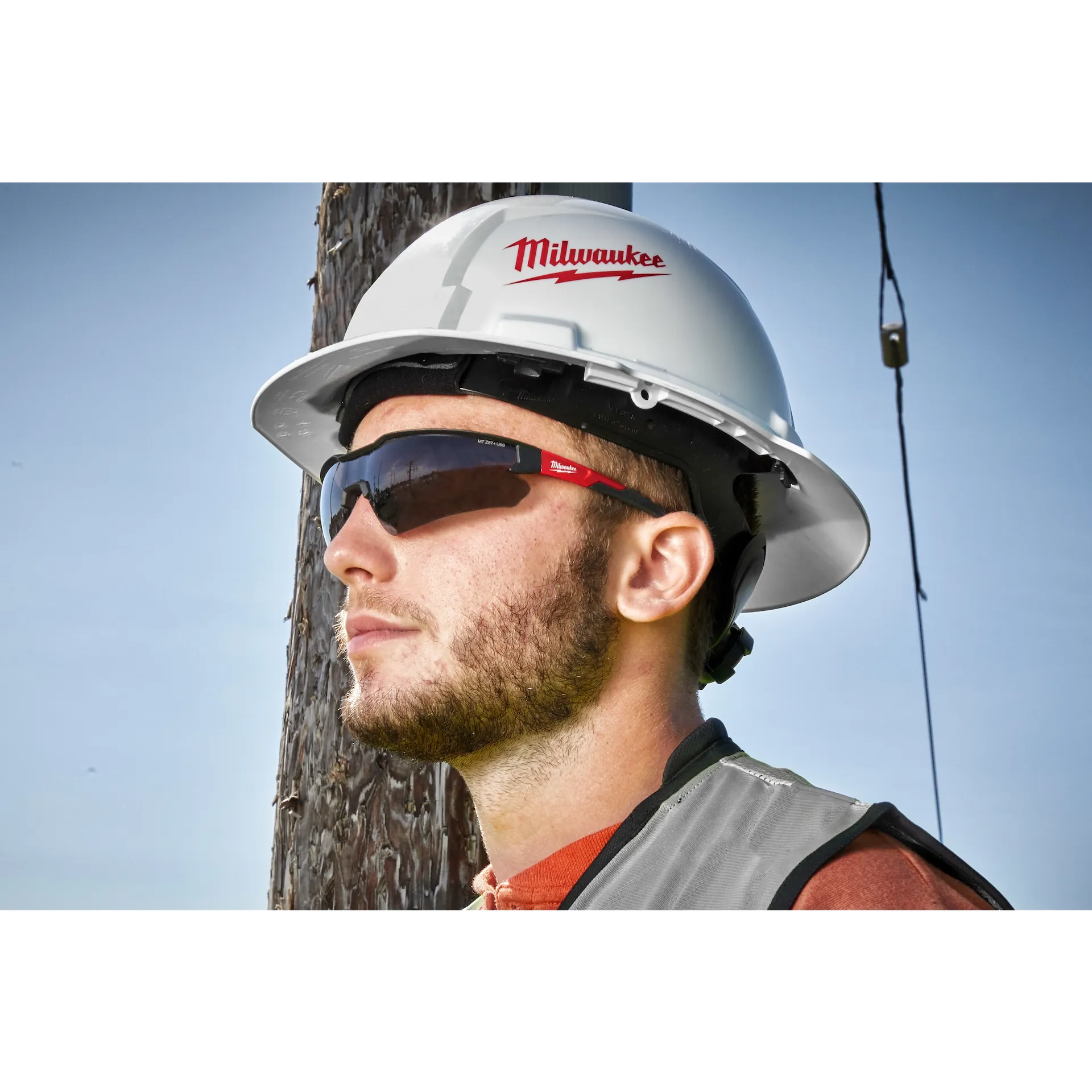 Milwaukee Safety Glasses - Tinted Anti-Scratch Lenses